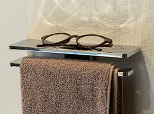 小物棚付タオルハンガー