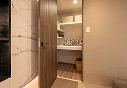 ウォークイン押入