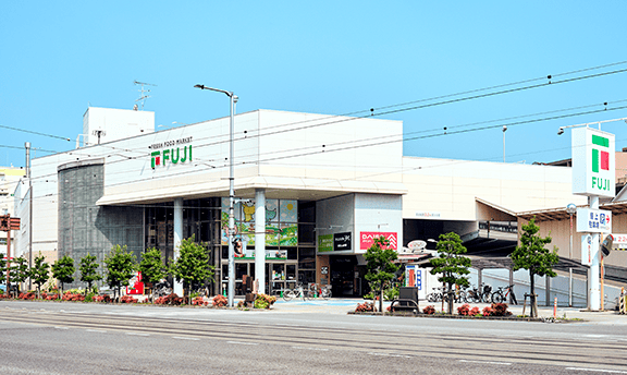フジ道後店 徒歩4分（約290m）